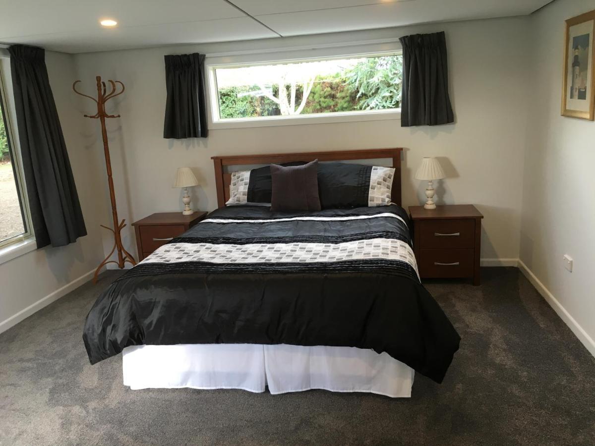 Fergus Hideaway Villa Te Anau Kültér fotó